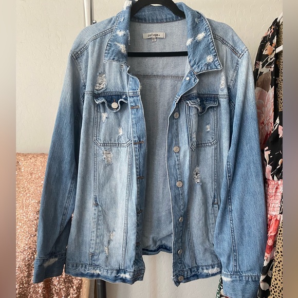 VTG Charlotte Russe Plus Size Distressed Denim Jacket - Picture 1 of 3